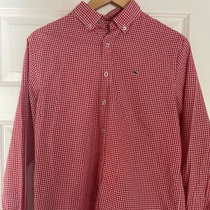 Vineyard Vines long sleeve button down shirt